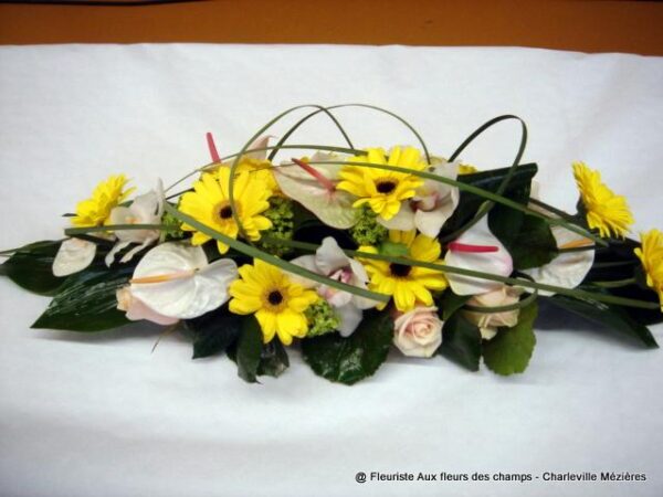 Votre fleuriste Aux Fleurs des Champs propose des bouquets et des compositions florales avec livraison sur Charleville Mézières et les Ardennes