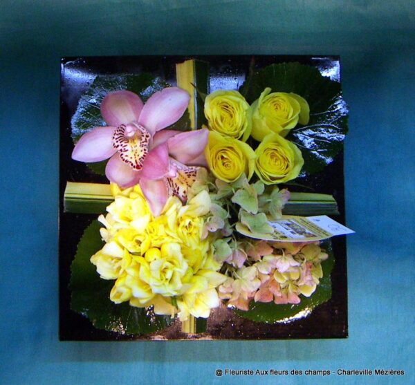 Votre fleuriste Aux Fleurs des Champs propose des bouquets et des compositions florales avec livraison sur Charleville Mézières et les Ardennes
