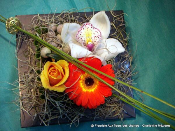Votre fleuriste Aux Fleurs des Champs propose des bouquets et des compositions florales avec livraison sur Charleville Mézières et les Ardennes