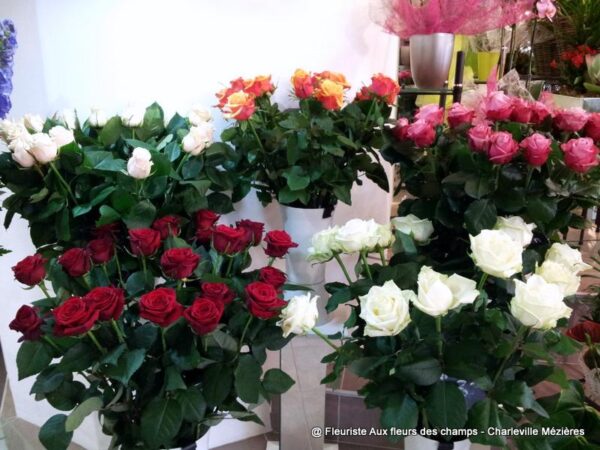 Votre fleuriste Aux Fleurs des Champs propose des bouquets et des compositions florales avec livraison sur Charleville Mézières et les Ardennes