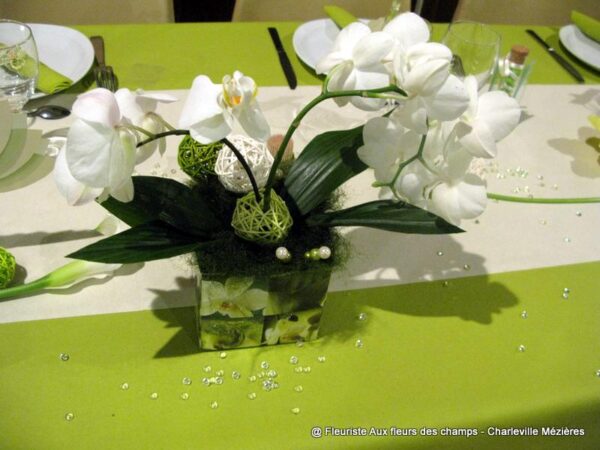 Votre fleuriste Aux Fleurs des Champs propose des bouquets et des compositions florales avec livraison sur Charleville Mézières et les Ardennes