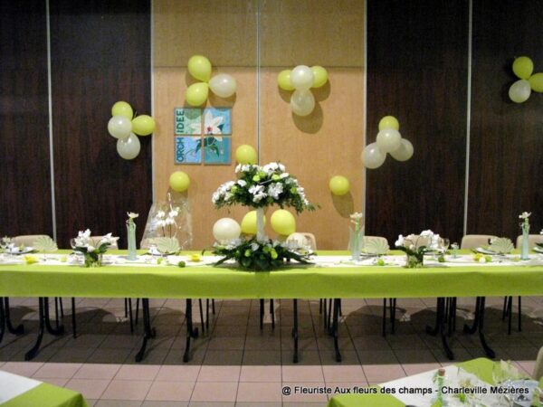 Votre fleuriste Aux Fleurs des Champs propose des bouquets et des compositions florales avec livraison sur Charleville Mézières et les Ardennes