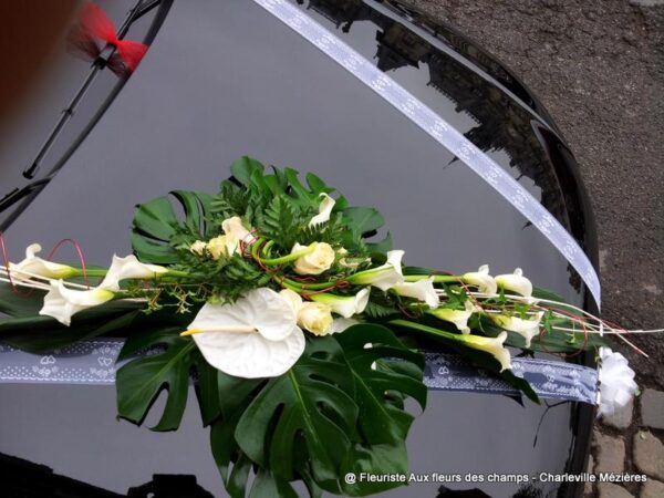 Votre fleuriste Aux Fleurs des Champs propose des bouquets et des compositions florales pour votre mariage sur Charleville Mézières et les Ardennes
